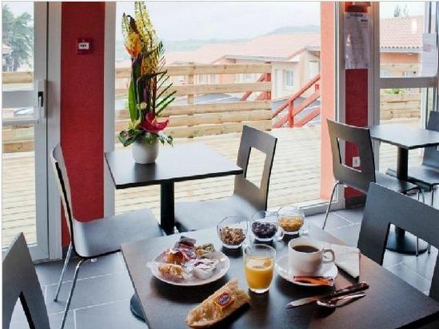 Hotel Cantal Cottages Saint-Georges  Exteriér fotografie
